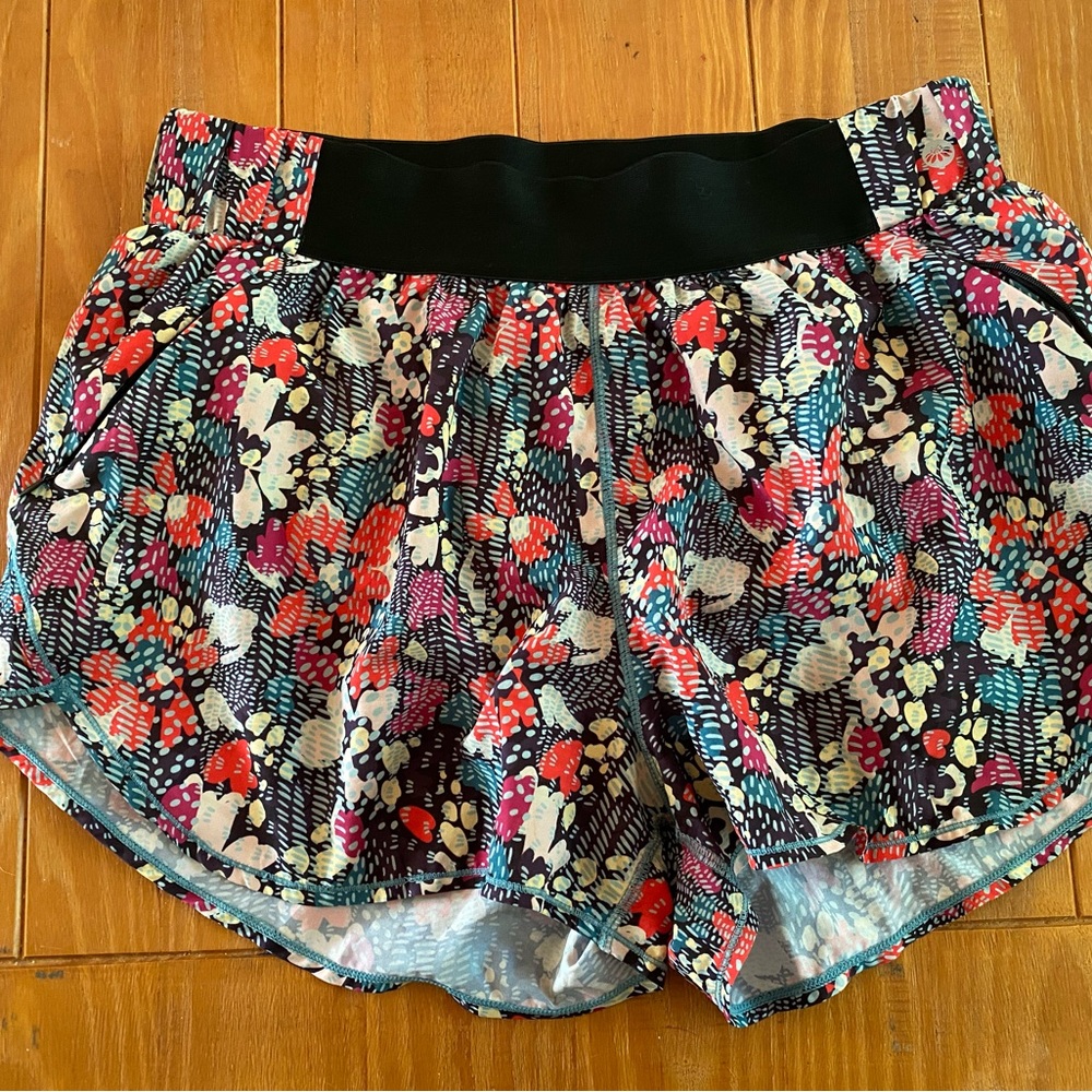 Senita Athletics Prize Shorts